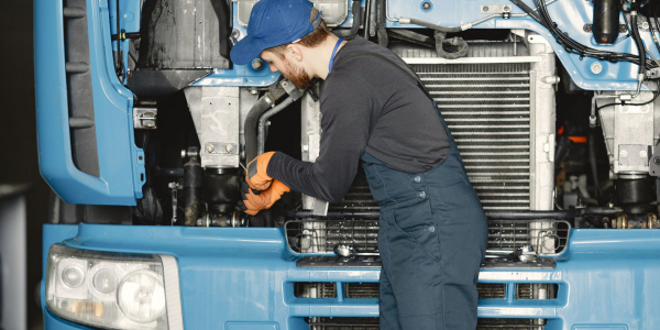 A importância da manutenção preventiva para manter sua frota em plena performance